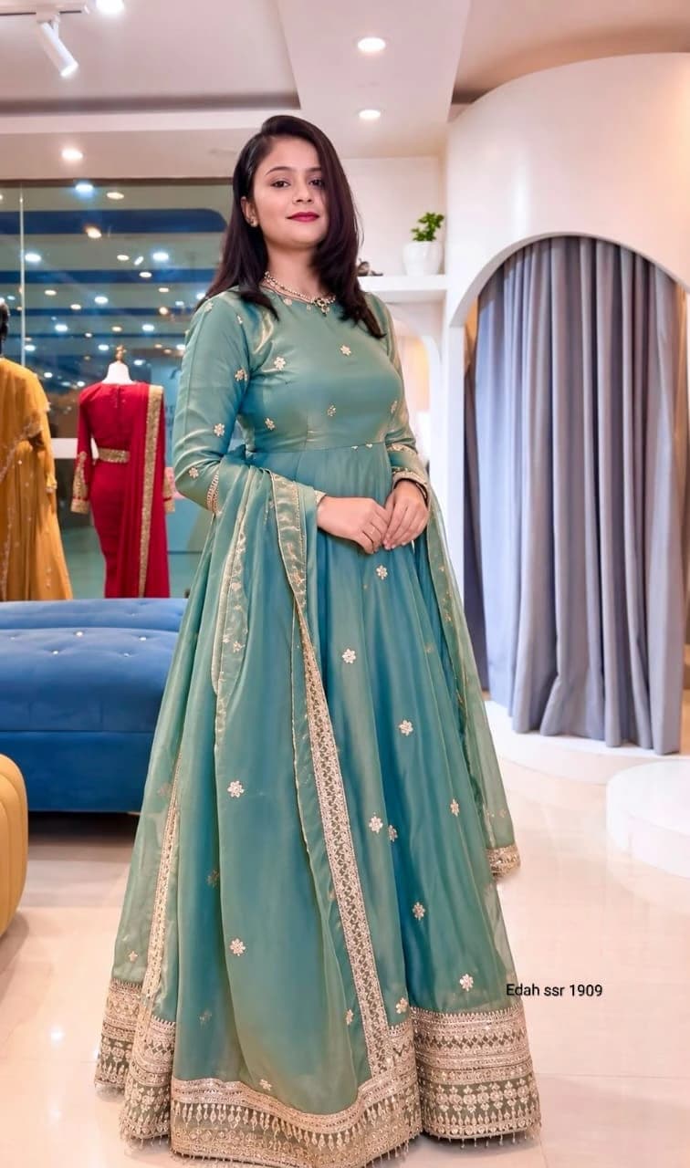 Fendy Silk Embroidered Gown Set 2