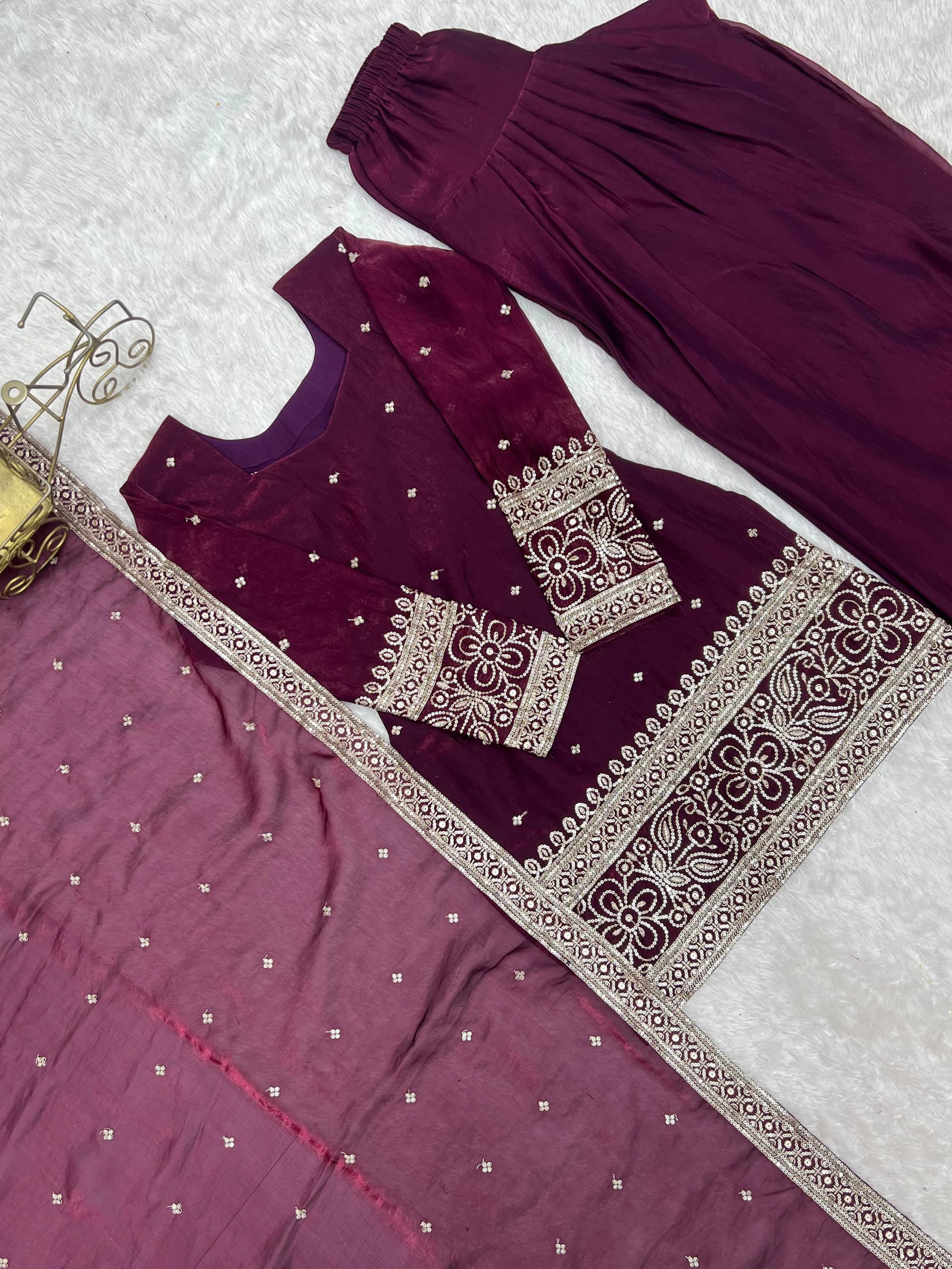 Fendy Silk Embroidered Kurta Set 9