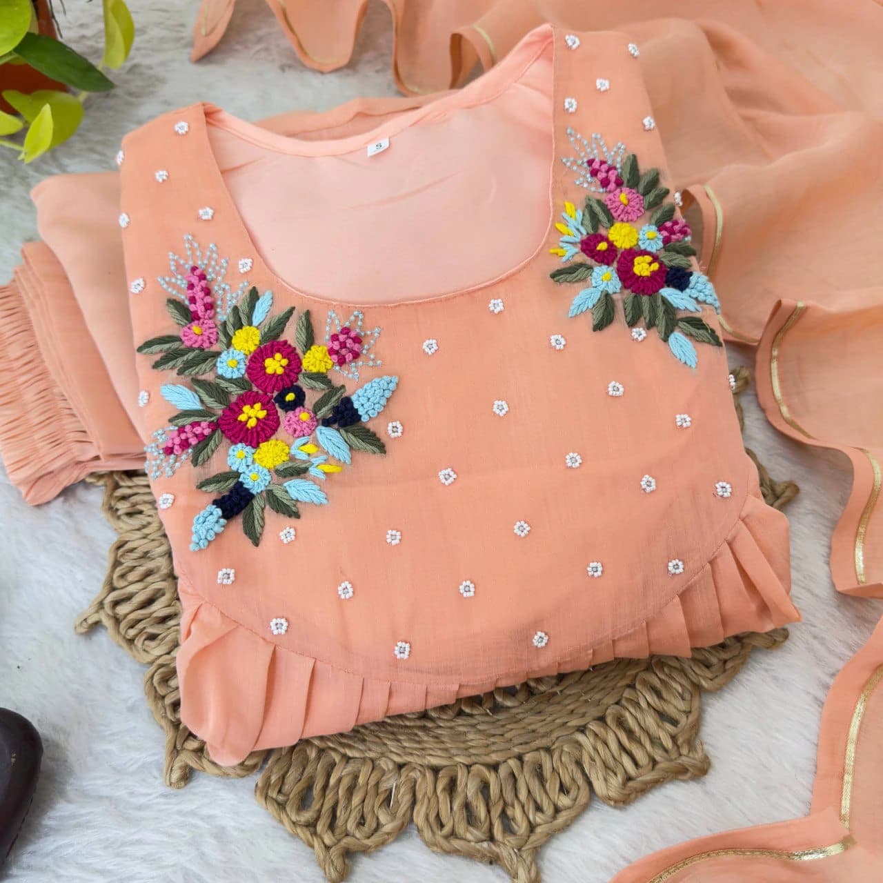👗💥💥Presenting By New Party Wear L@@K Pure Viscos Mul Chanderi Cotton A Line pattern P@nt With Dup 4