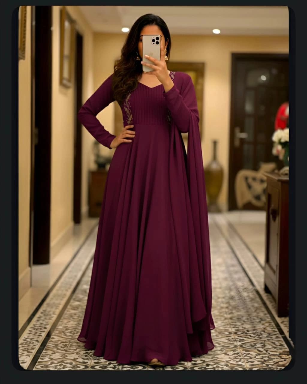💕Faux Georgette Pintuck Gown💕