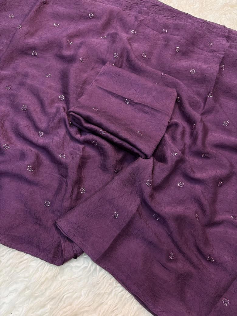 Crush Fabric Saree with Blouse 2