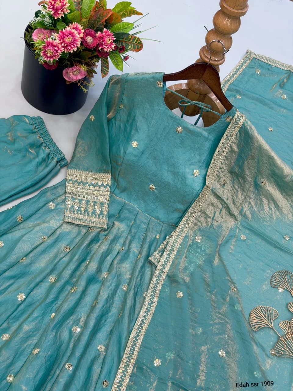 Fendy Silk Embroidered Gown Set 8