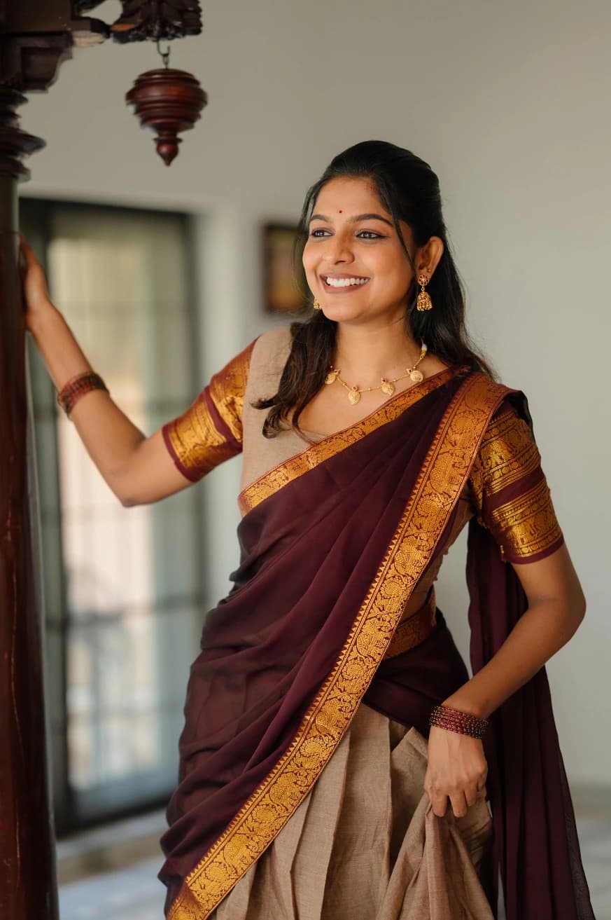 Kanchi Cotton Zari Woven Lehenga Set 2