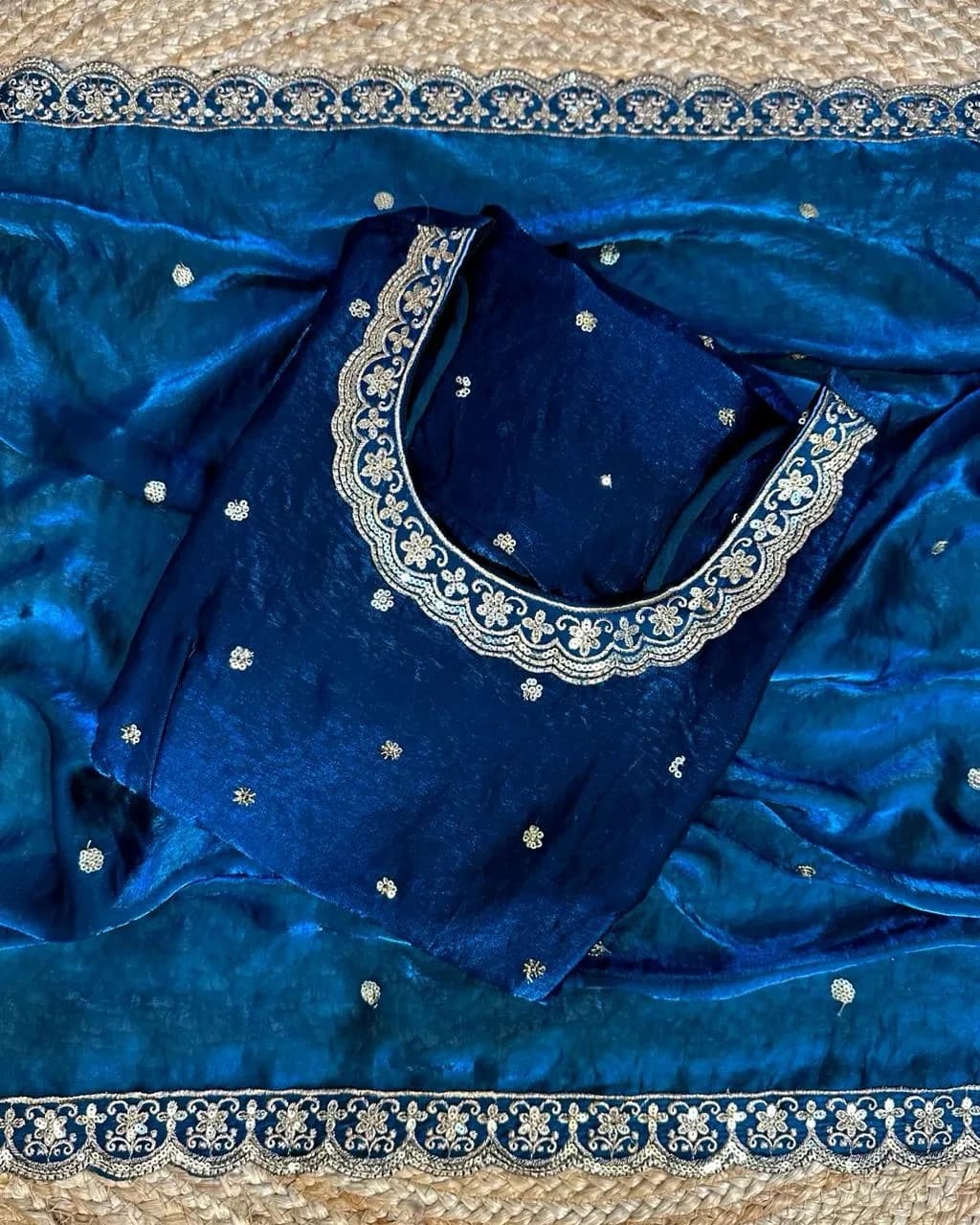 ❤️❤️Trending Space Silk Rich sequence embroidery Gown With Dupatta 💜💜