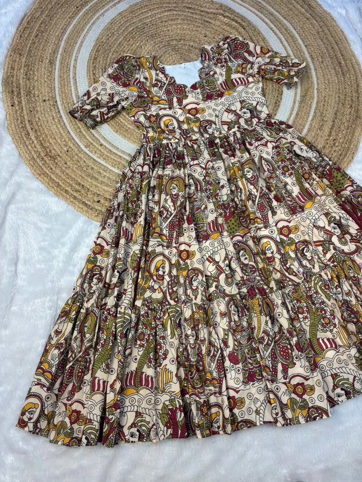 💐💐Most Demanding Kalamkari Maxigown💐💐