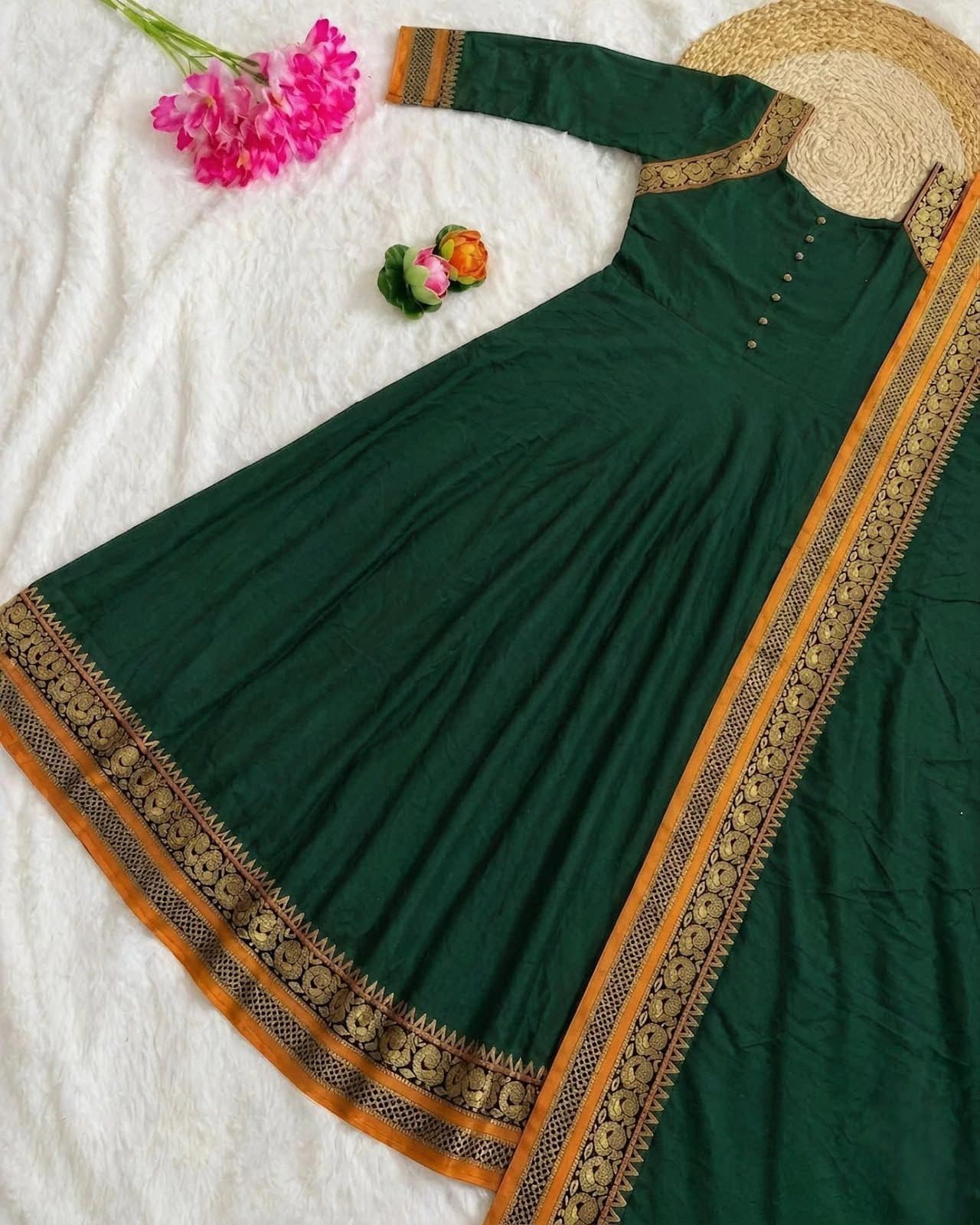 🍁🌸Traditional Temple Border Meera Anarkali Gown With Dupatta🌸🍁 2