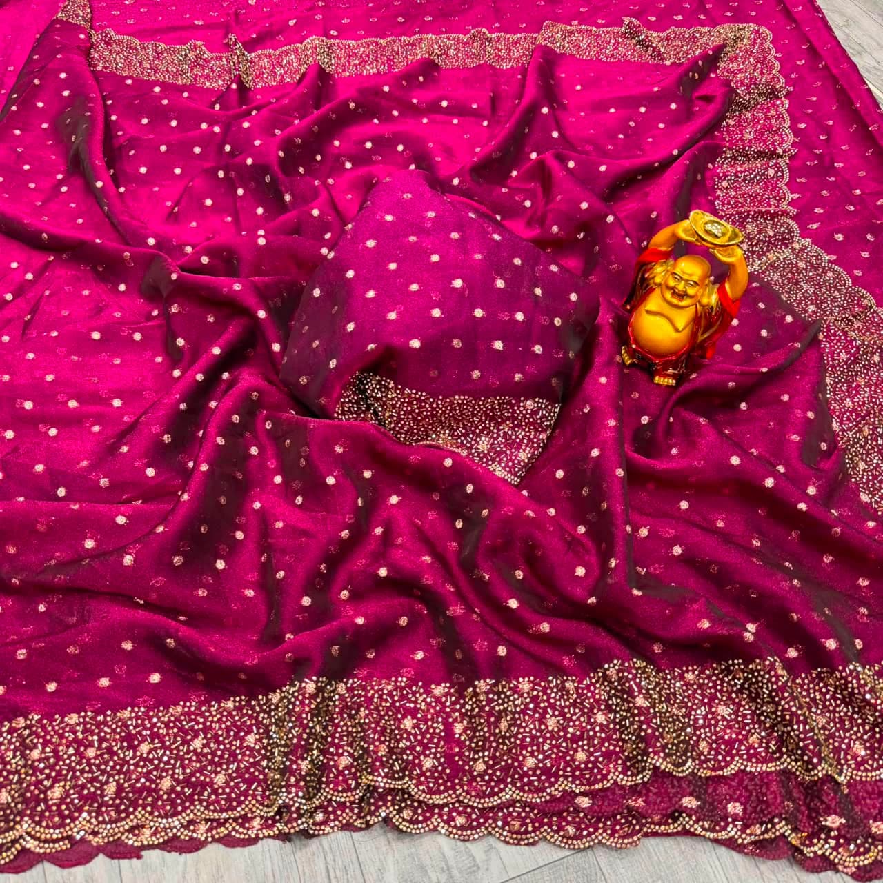 ❤️❤️Most Ever Gorgeous Space Silk Saree With Attractive Blouse Piece😍😍 2