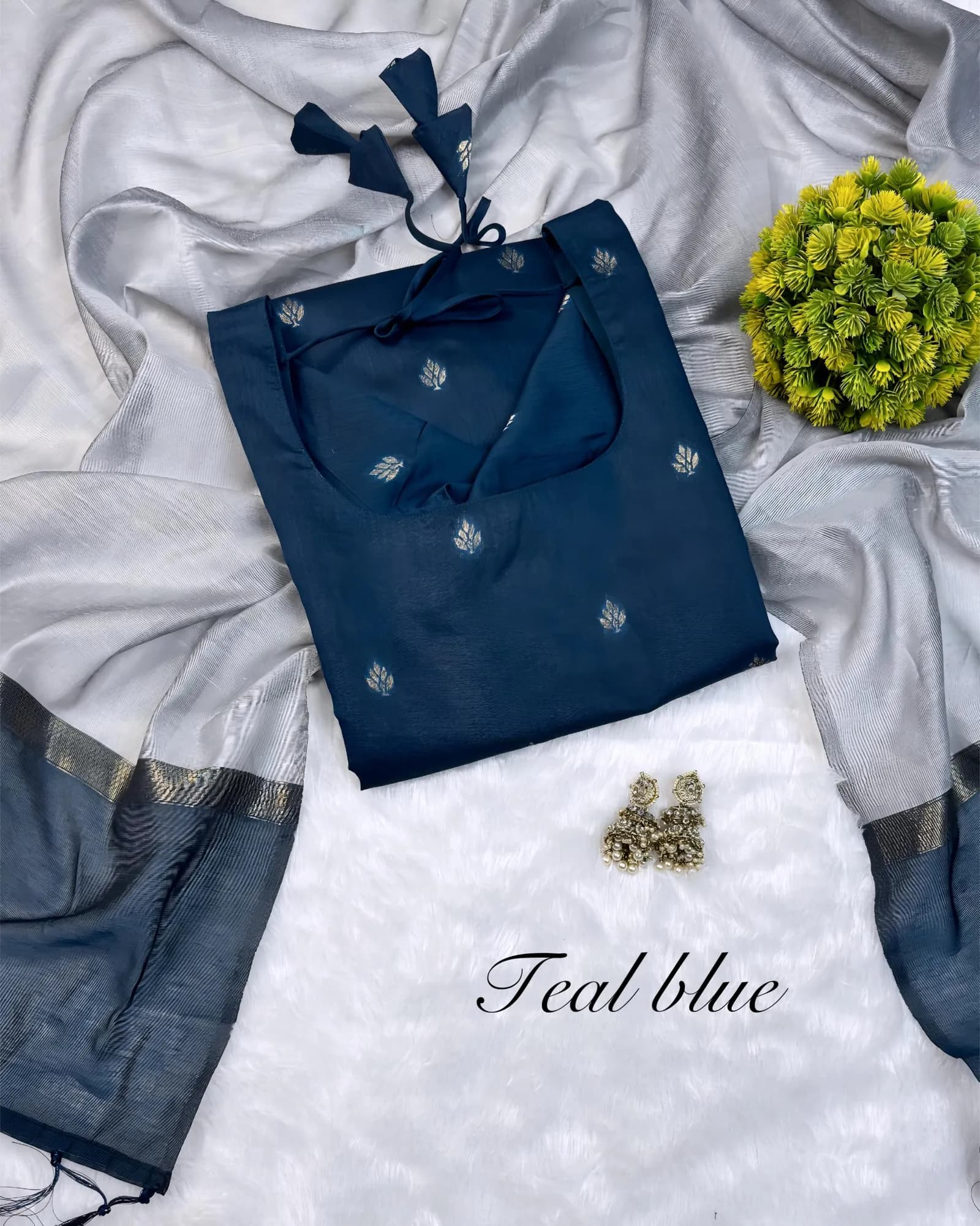 🌸🌸Premium Silk Cotton Kurti Set With Attractive Zari Buttas & Contrast Dupatta🌸🌸