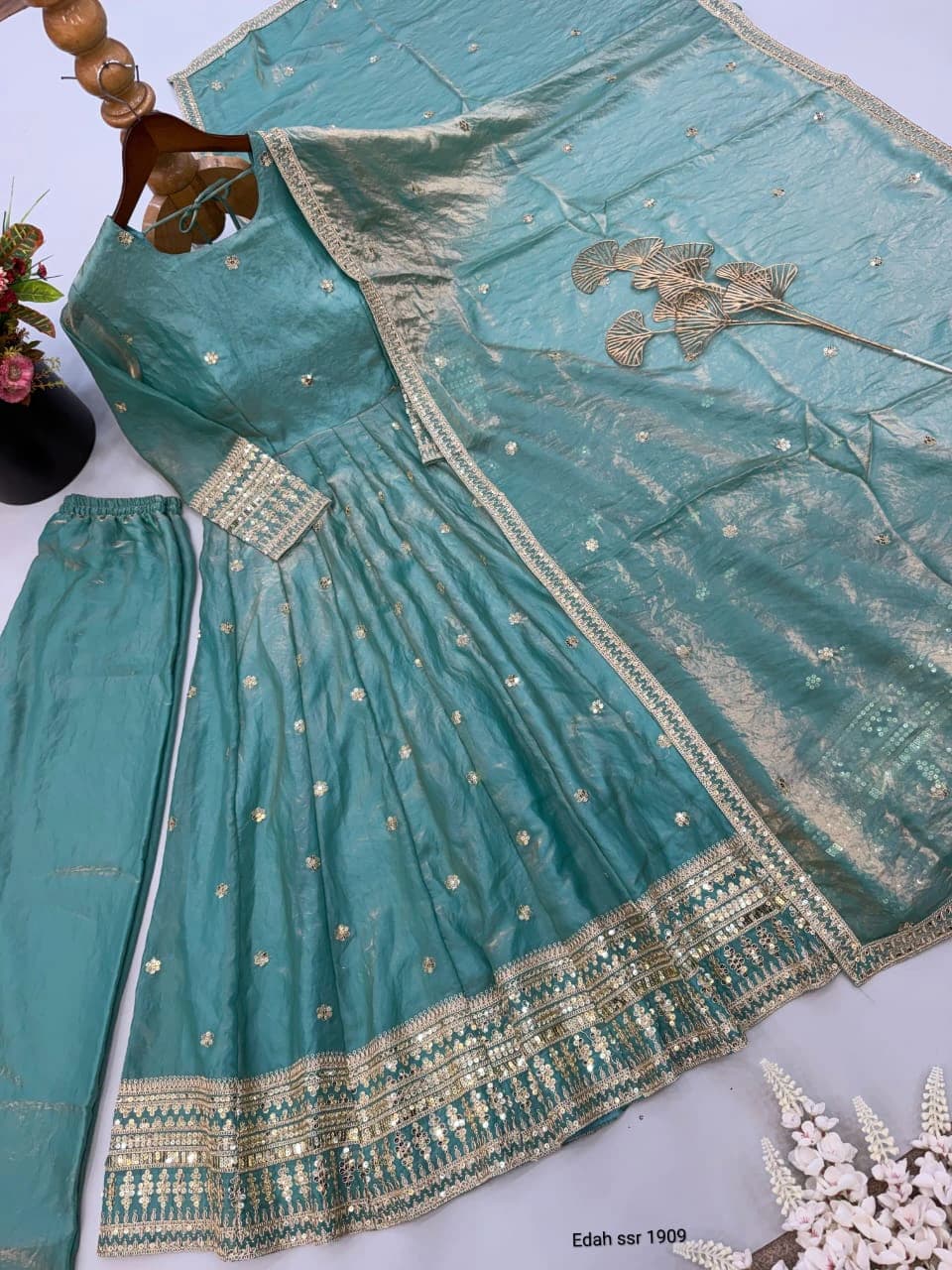Fendy Silk Embroidered Gown Set 5